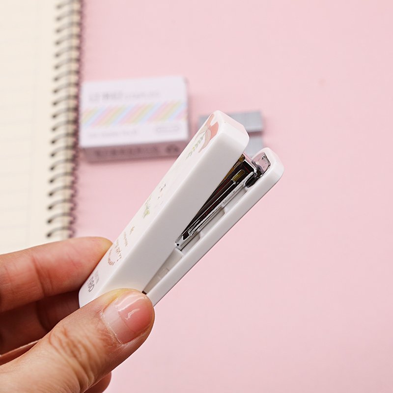 Kawaii Manual Mini Stapler