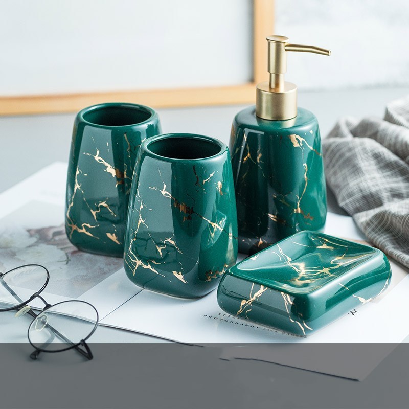 Gren and gold bathroom wash set