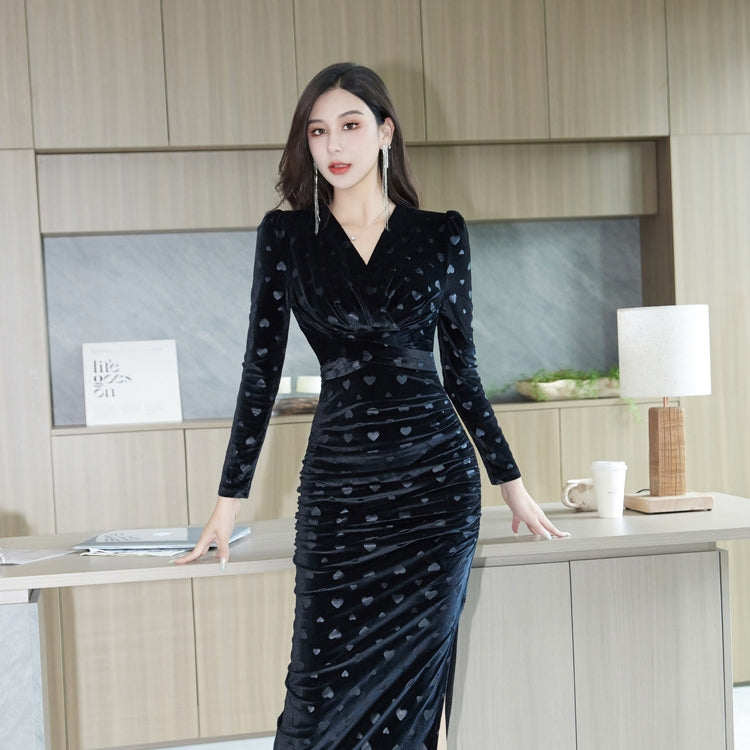 Women's High-end Velvet Long Sleeves Dress