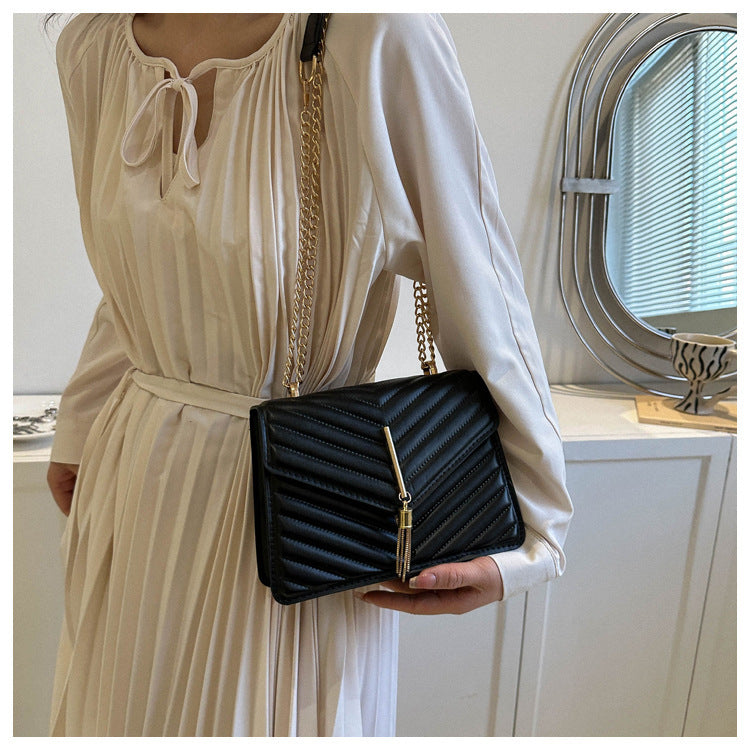 Chain Tassel Shoulder Crossbody Bags