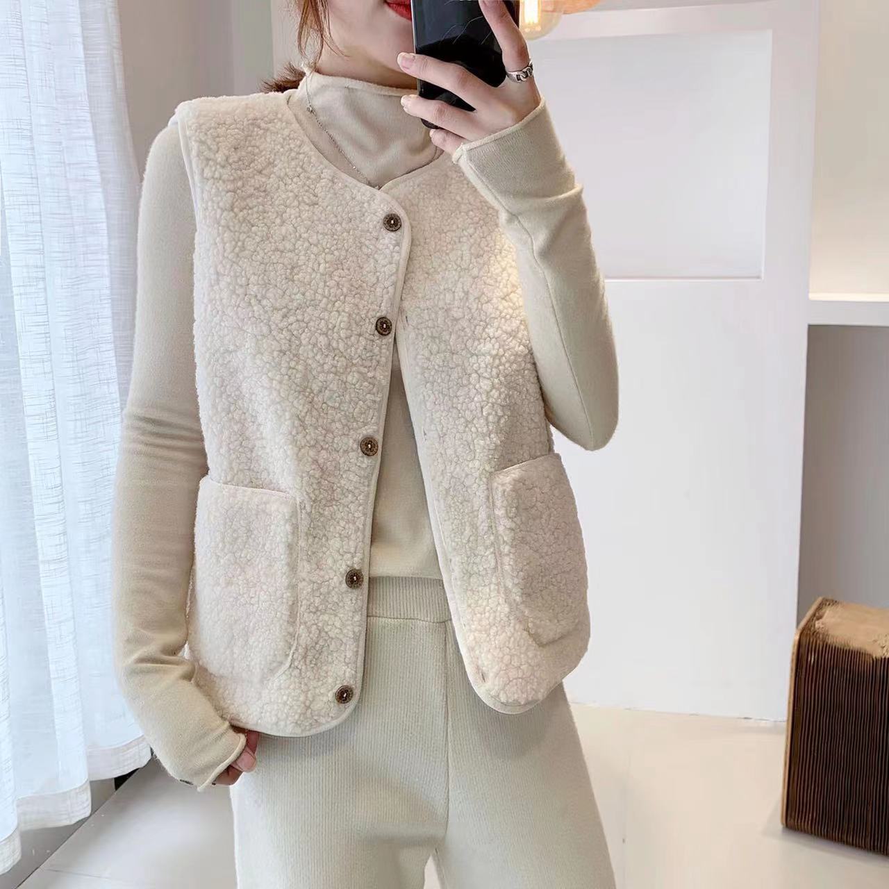 Woollen Fur-styled Vest