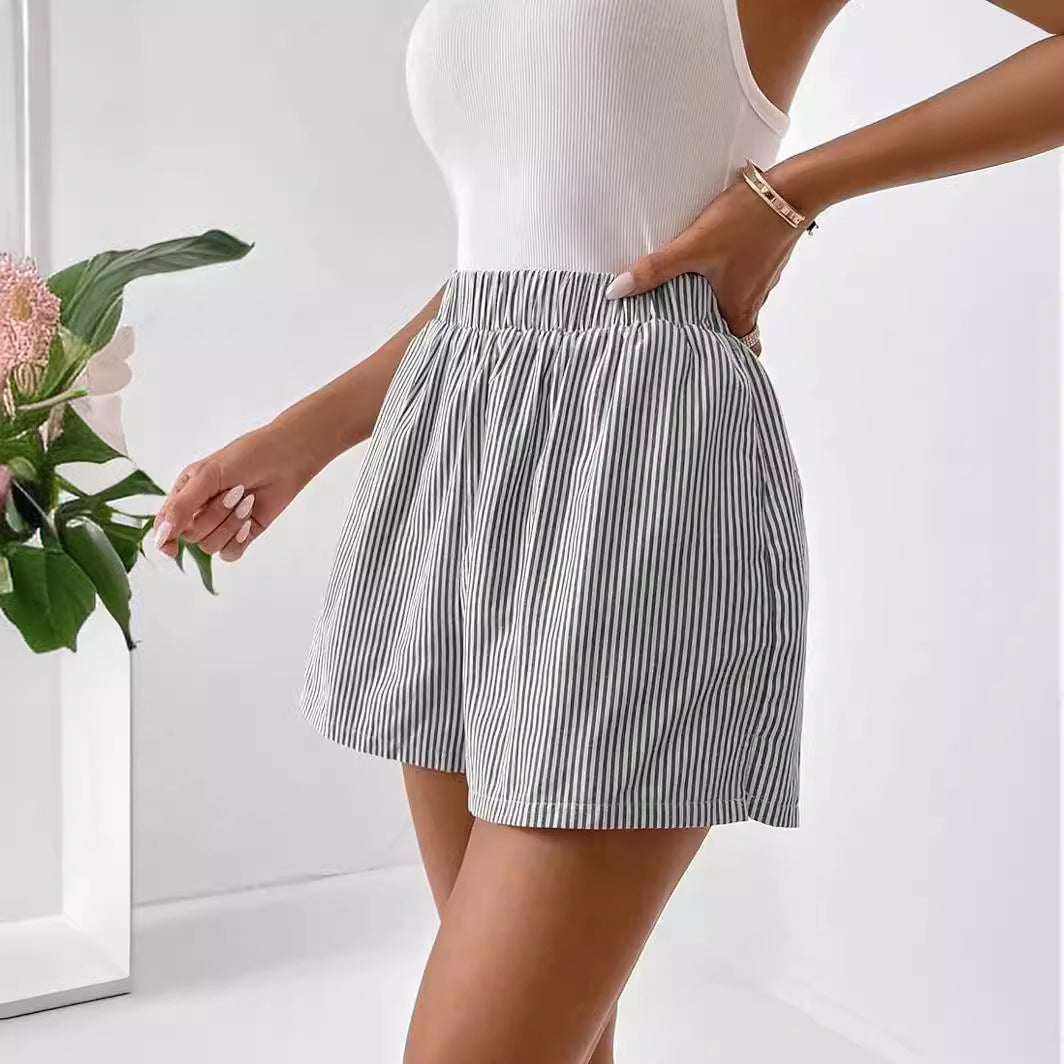 Loose Back Patch Pocket Striped Shorts