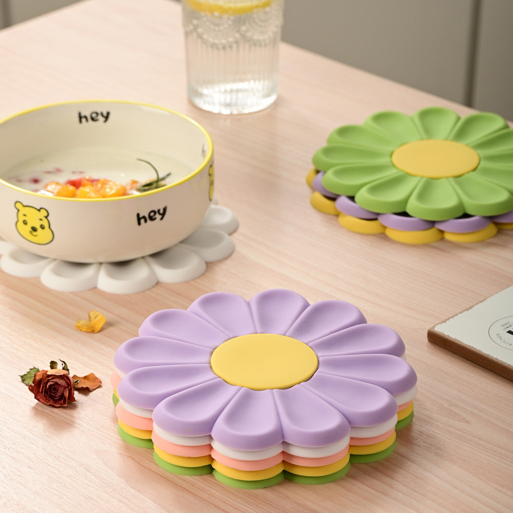 Daisy Flower Insulation Cute Silicone Placemat Decor